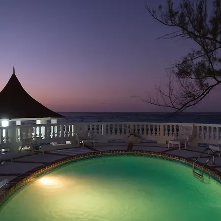 Edgewater Beach Villa - Beach Front, Close To All Attractions-2
